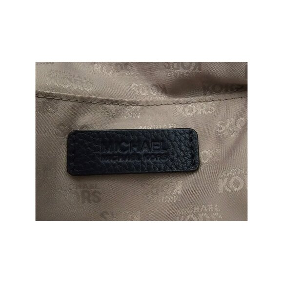 Michael Kors Harper Large Tote – Navy Pebbled Leather | EUC - Picture 9 of 16